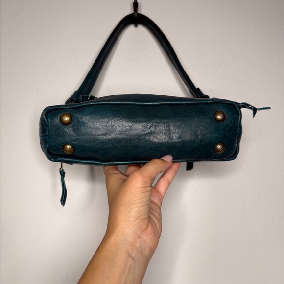Wanderers Travel Co Leather Teal Shoulder Bag Zipper Pockets - Picture 4 of 9